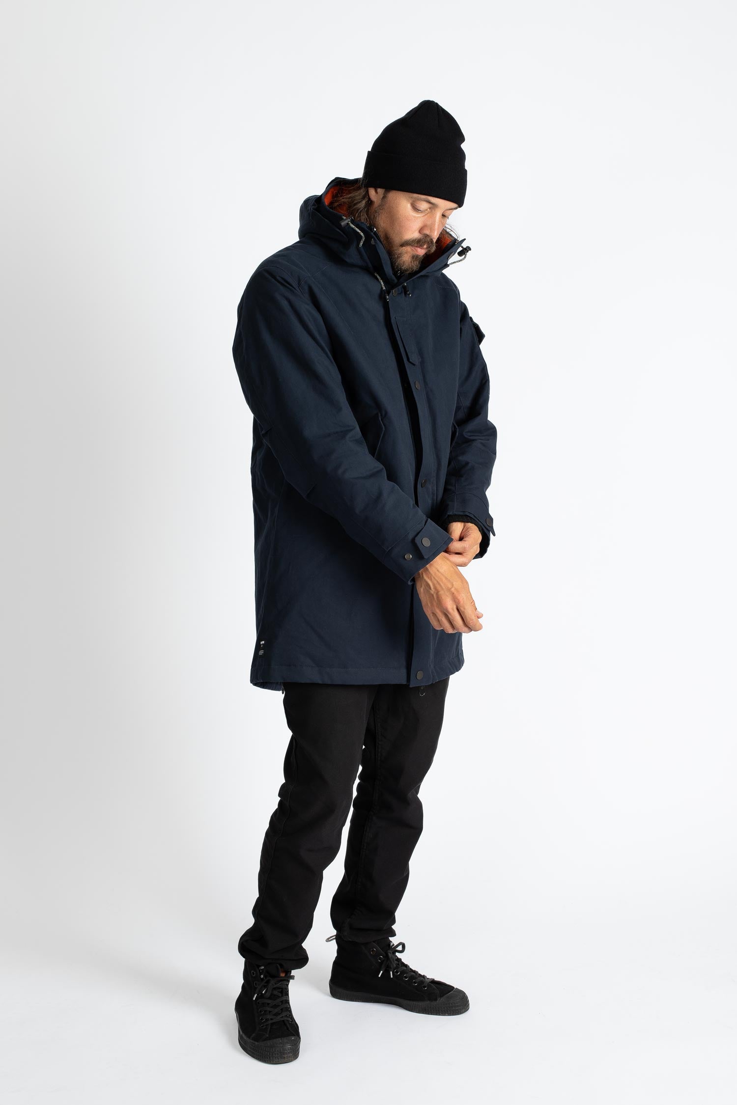 JECKYBENG-The-WINTER-PARKA-01 dark-navy