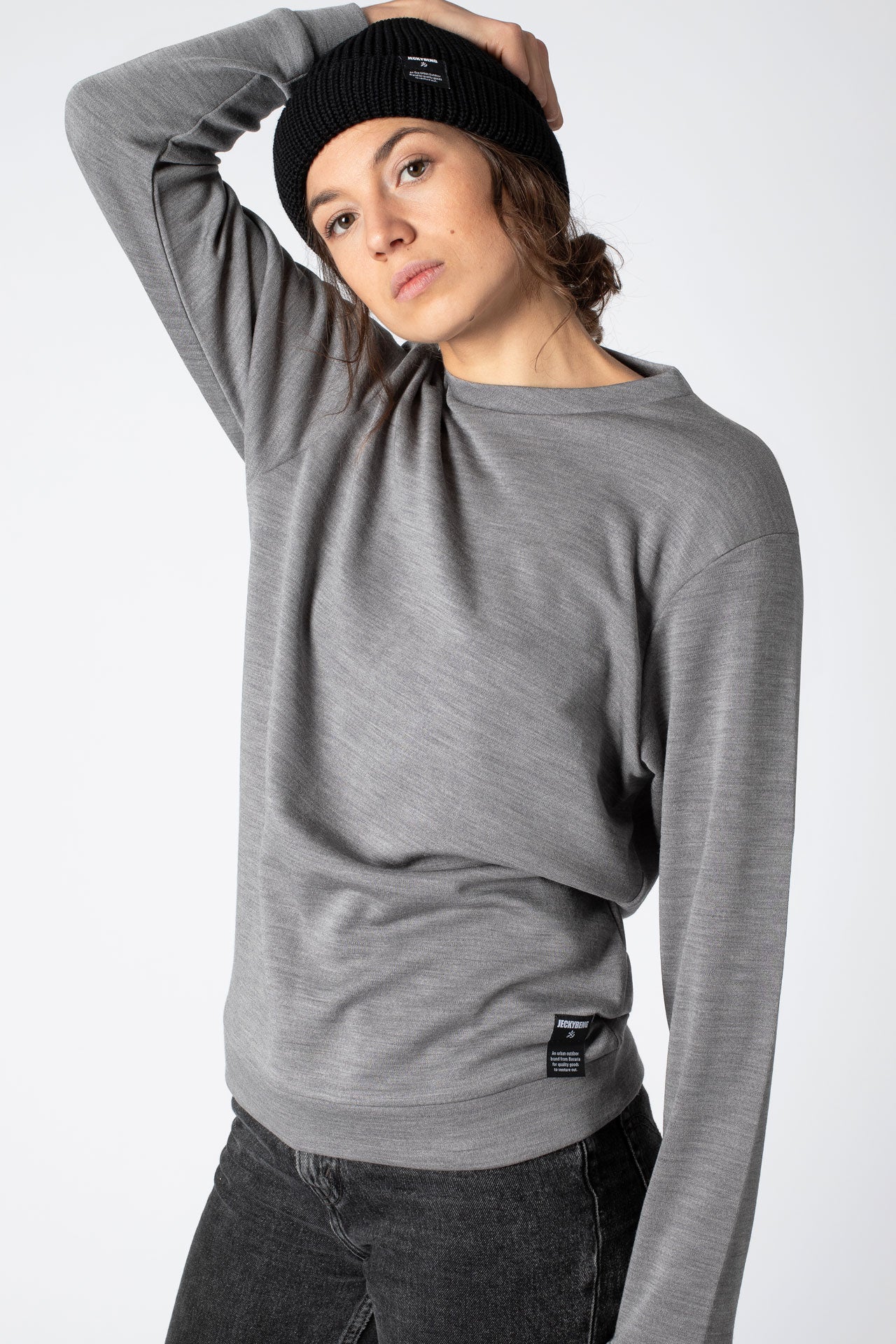 Jeckybeng-the-merino-sweater-grey-melange_00001