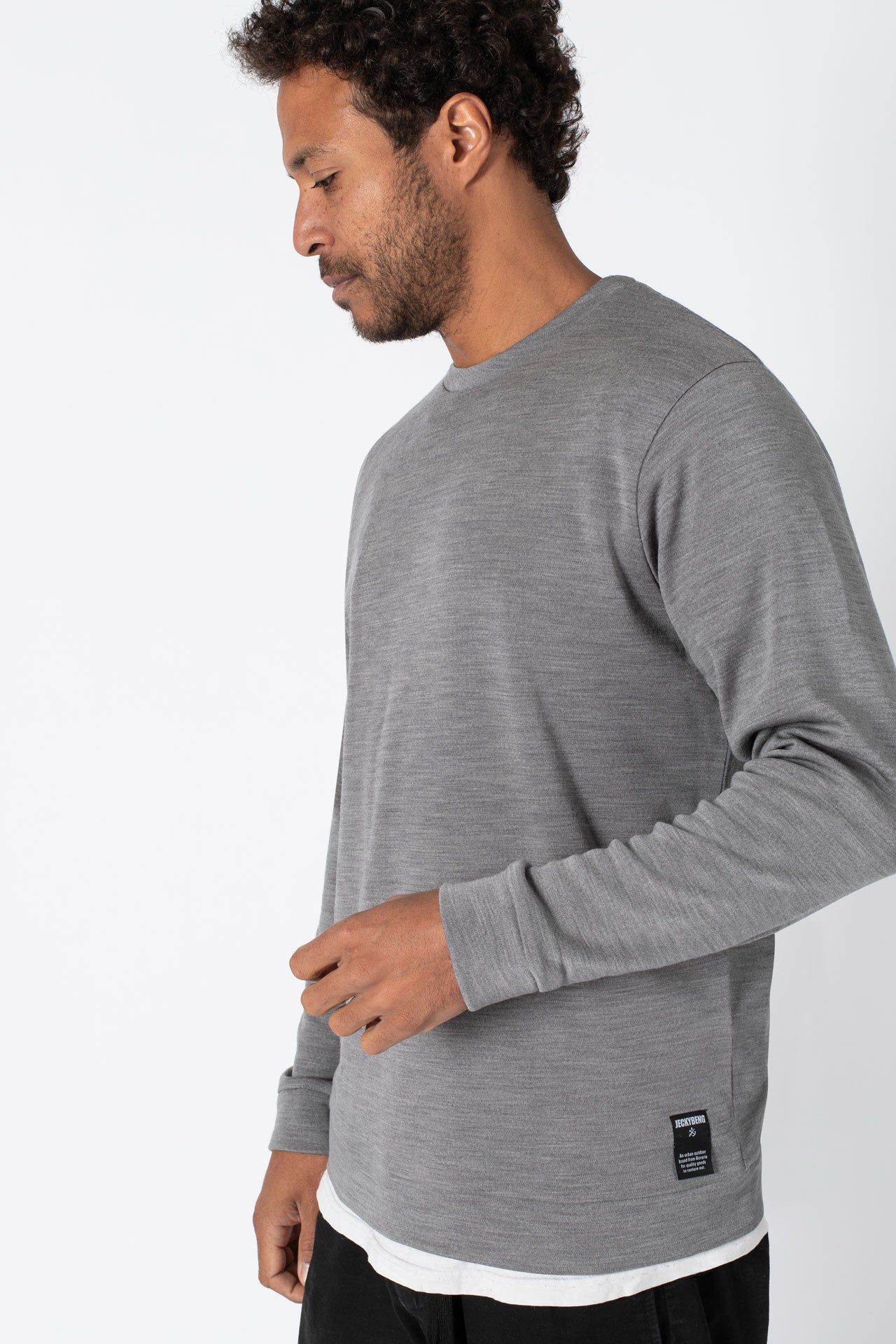 Jeckybeng-the-merino-sweater-grey-melange_00014