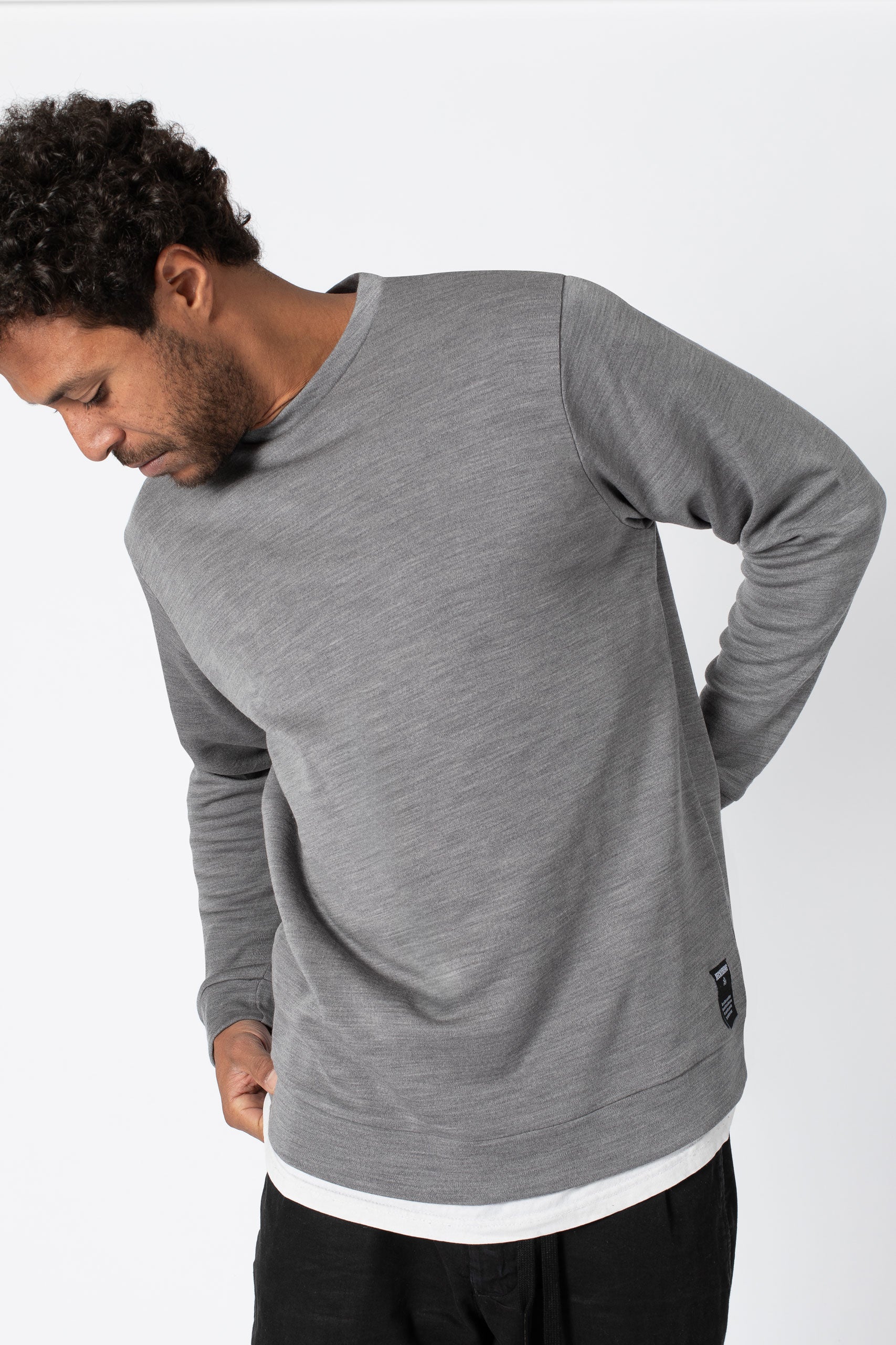 Jeckybeng-the-merino-sweater-grey-melange_00015