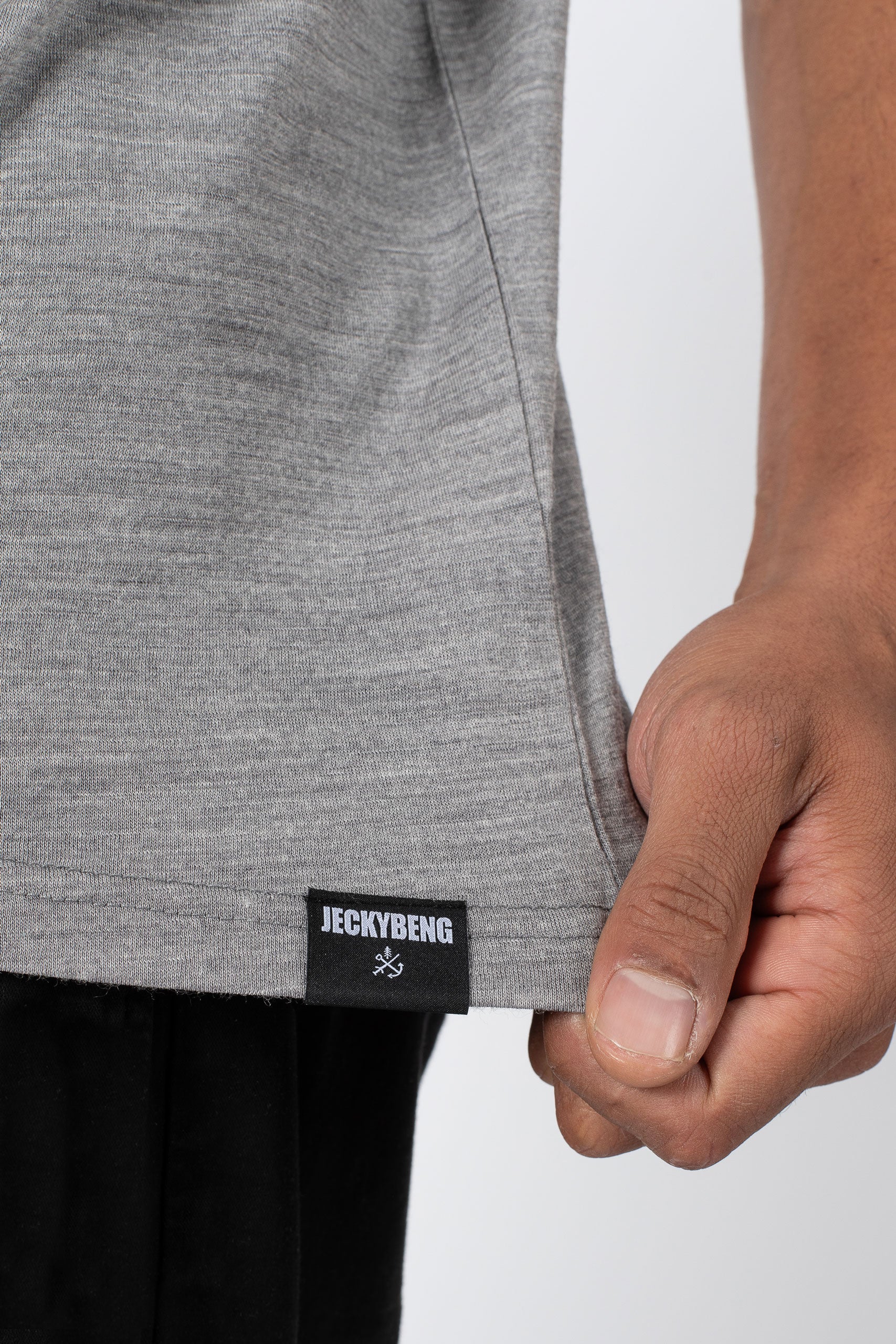 Jeckybeng-the-merino-t-shirt-grey-melange_00009
