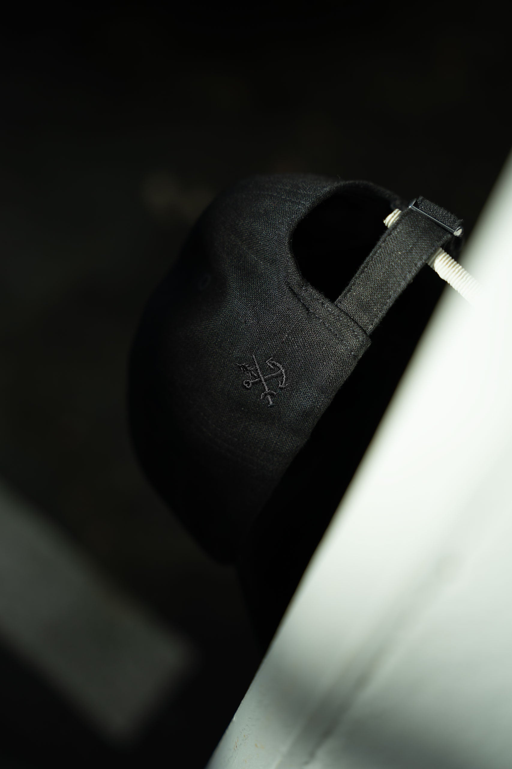 The LINEN CAP