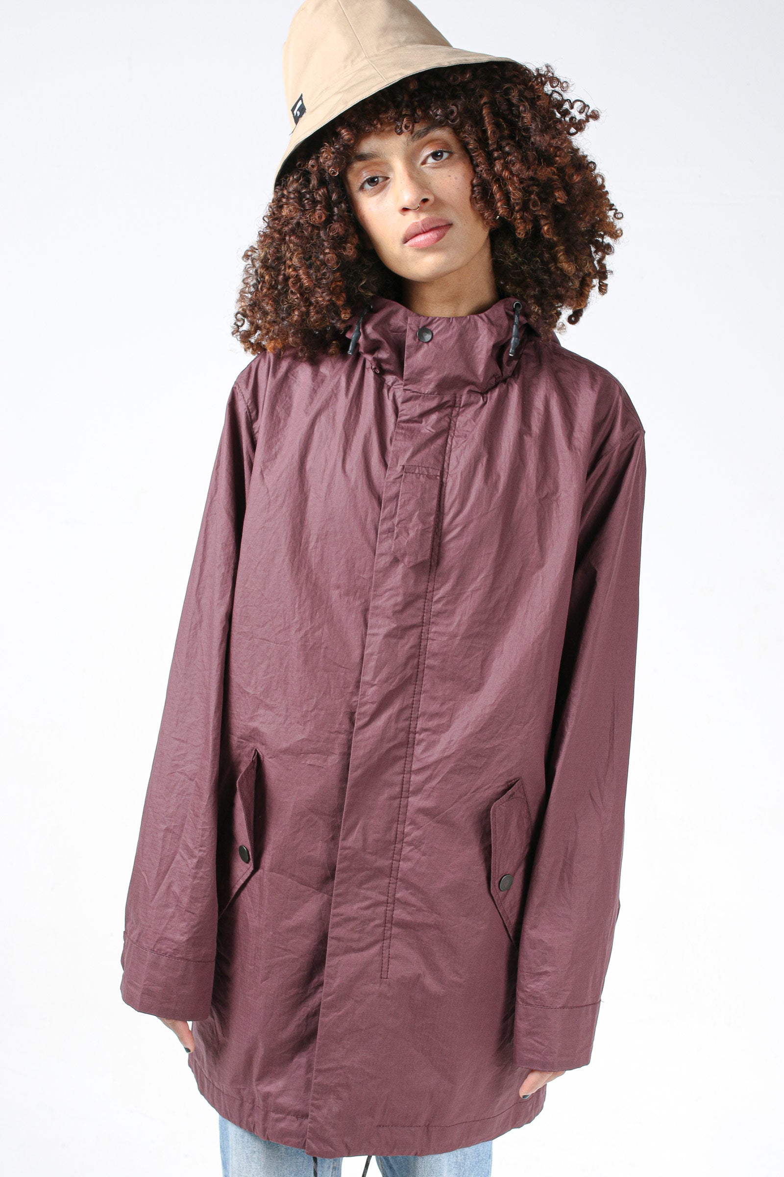 JECKYBENG-Lightweight-Summerjacket-02 red-wine