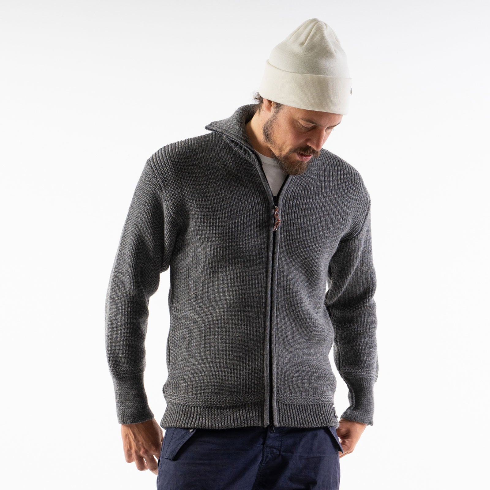 The MERINO ZIP TROYER