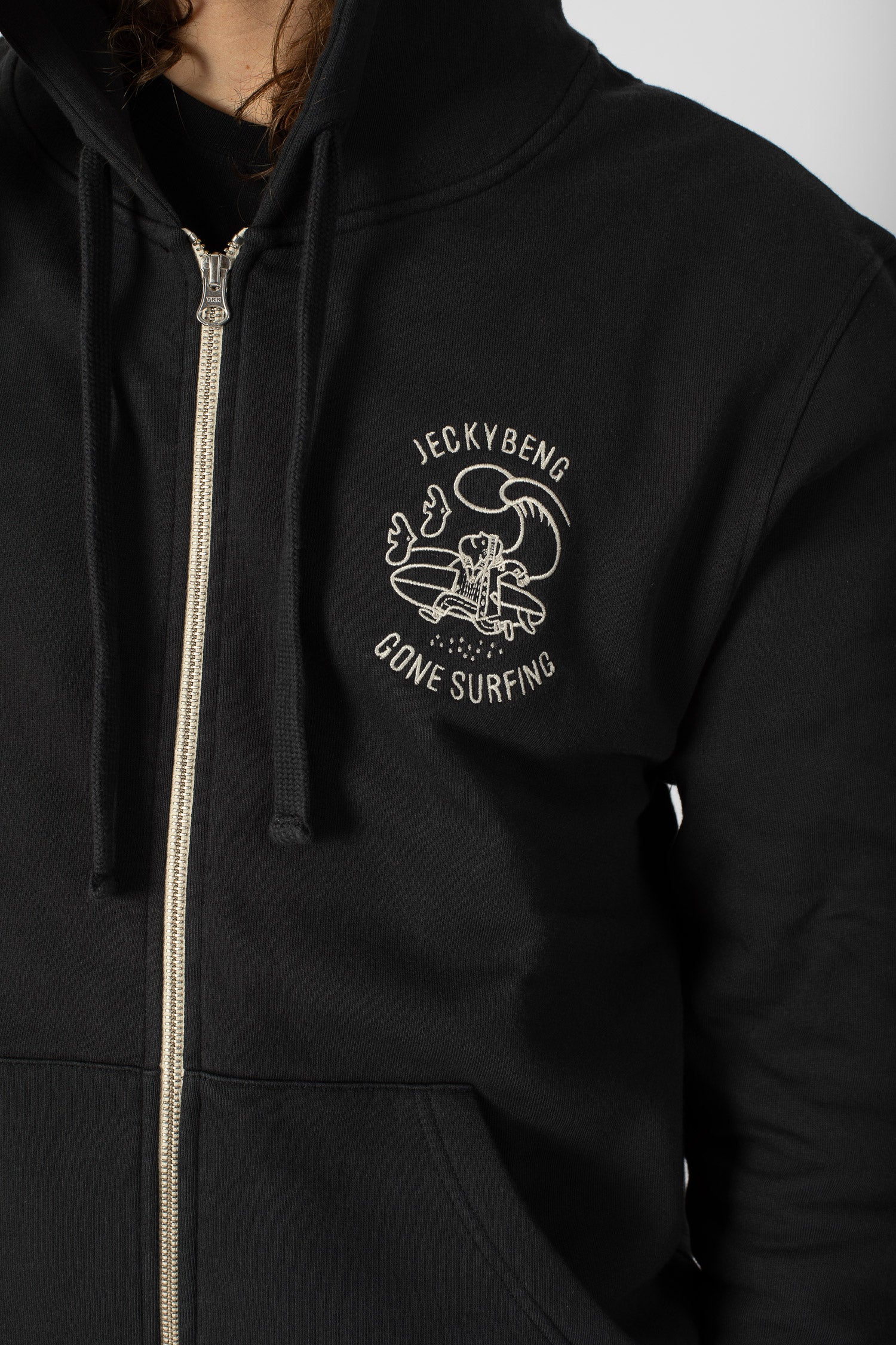 The SURFER ZIP-HOODIE