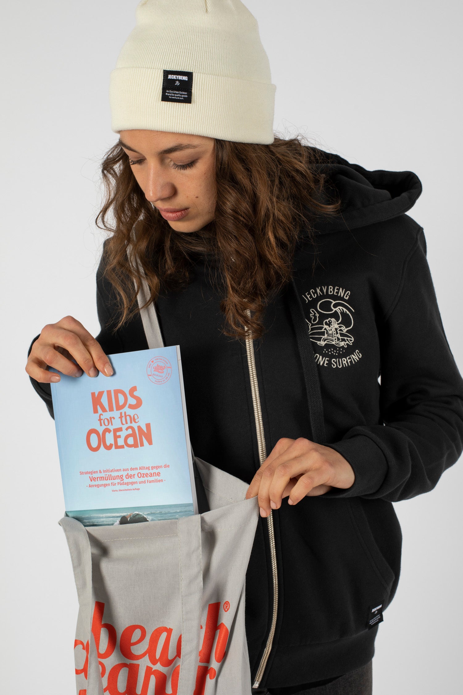 The BOOK "Kids for the Ocean"