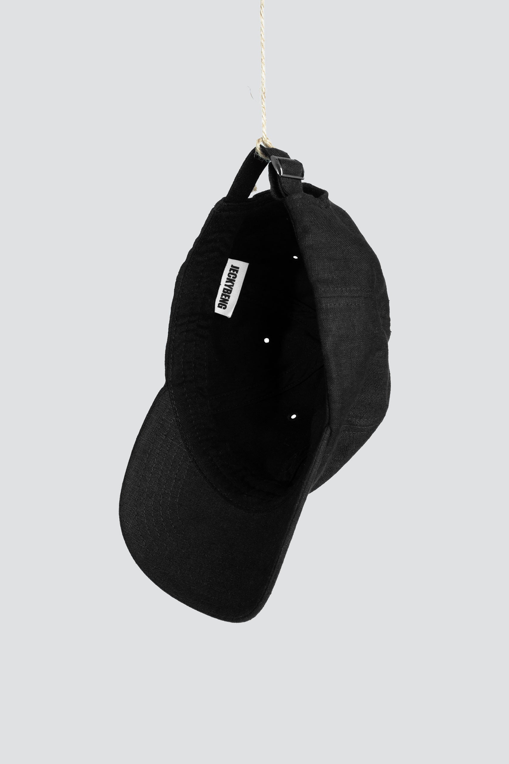 The LINEN CAP
