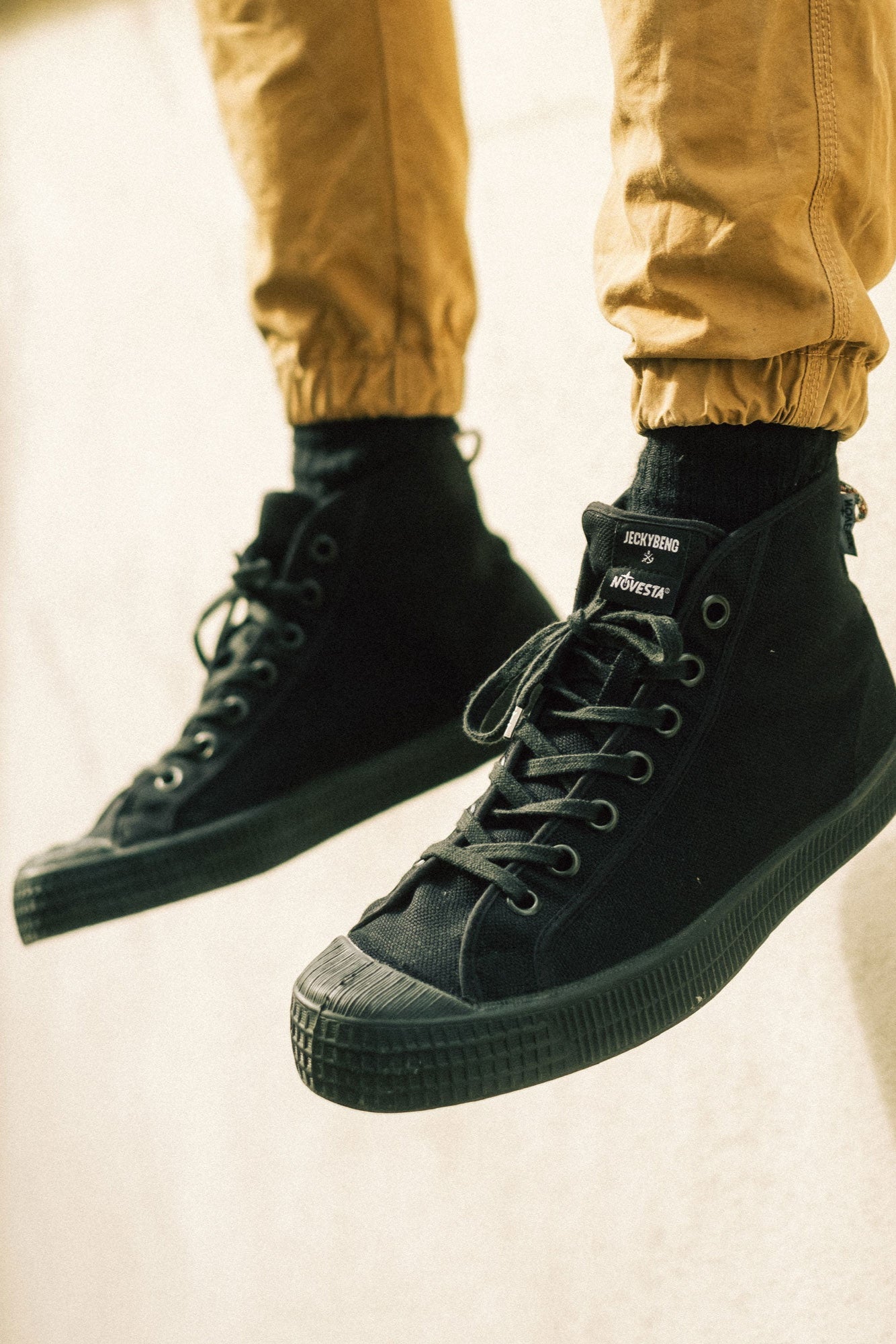 The URBAN OUTDOOR SNEAKER